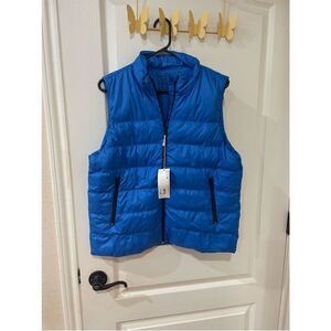 NWT Outerknown Meridian Puffer Vest Size Medium